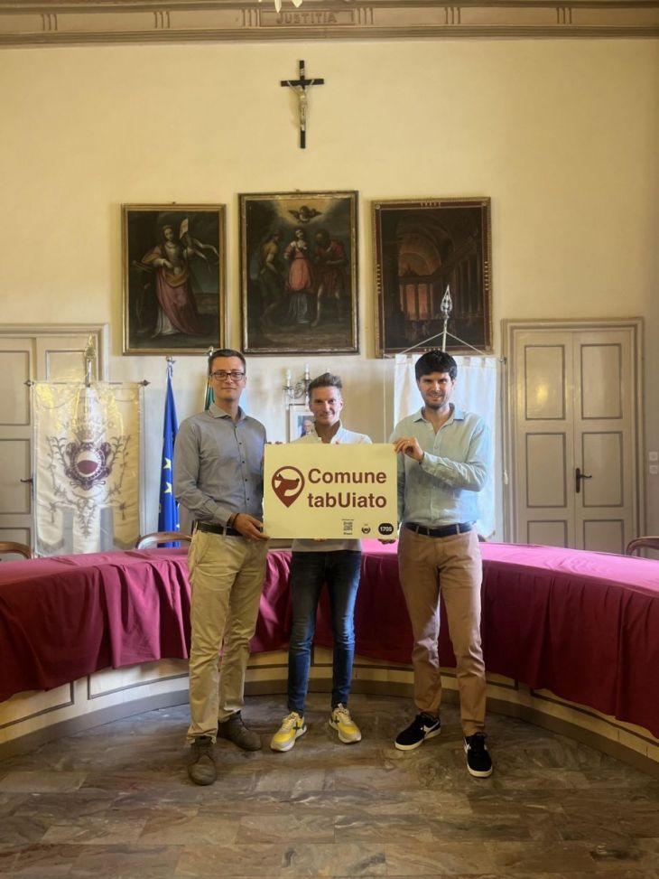 Moncalvo diventa comune tabUiato: 